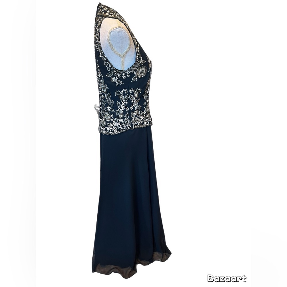 JKARA Elegant Navy Blue Color  Sleeveless Evening Gown Size 6 With Scarf - Picture 3 of 8